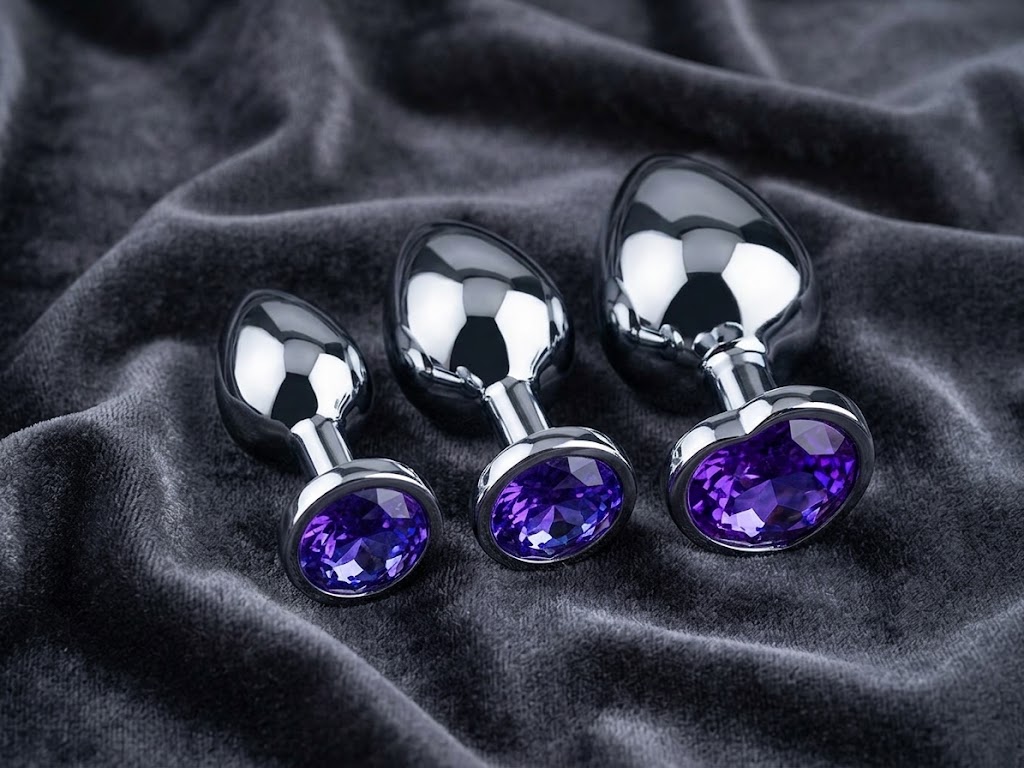 Set x3 Plug Anal Metálico Joya Corazón Violeta – Íntima