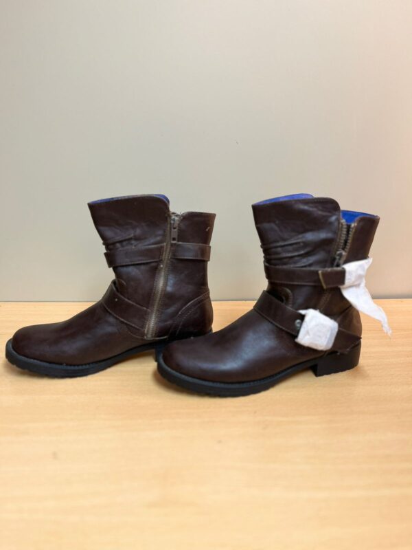 Botas Kenny Loves Penny 7.5 - Imagen 2