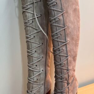 Botas Vince Camuto 37M Gris Taco Alto 1