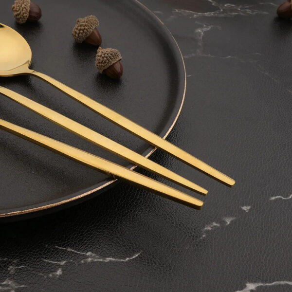 Set de Cubiertos de 4 Piezas – Acero Inoxidable de Alta Gama con Acabado Metálico Dorado o Plateado - Image 4