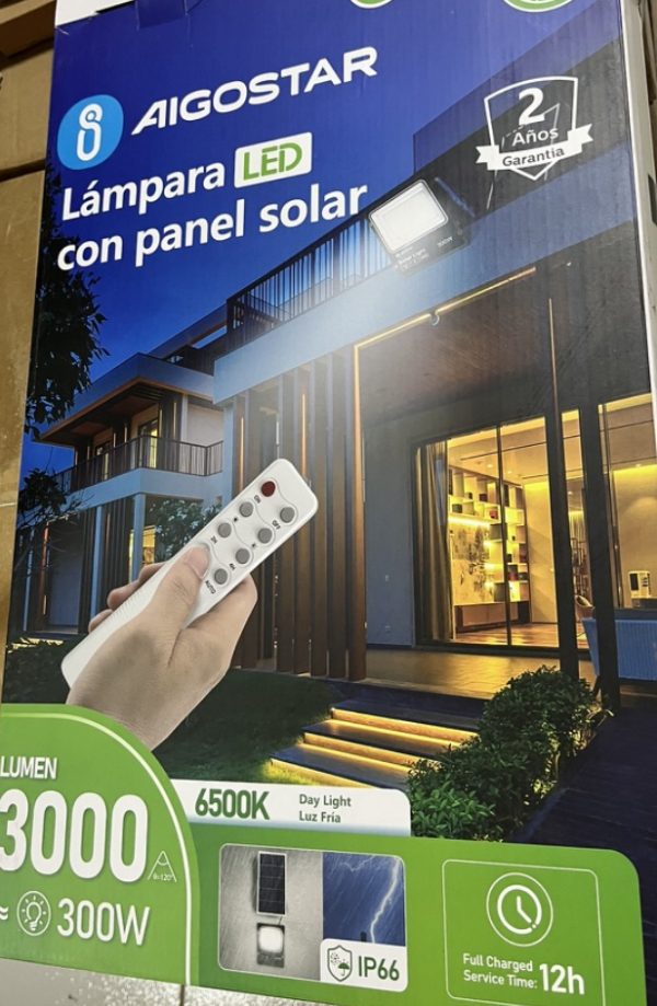 Foco Proyector LED Solar Aigostar 300W – Iluminación Potente y Eficiente para Exteriores - Image 9
