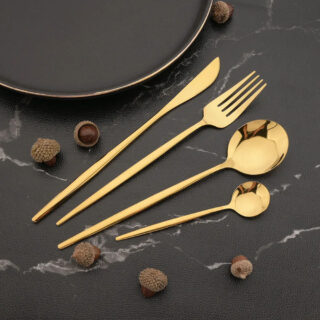 Set de Cubiertos de 4 Piezas – Acero Inoxidable de Alta Gama con Acabado Metálico Dorado o Plateado